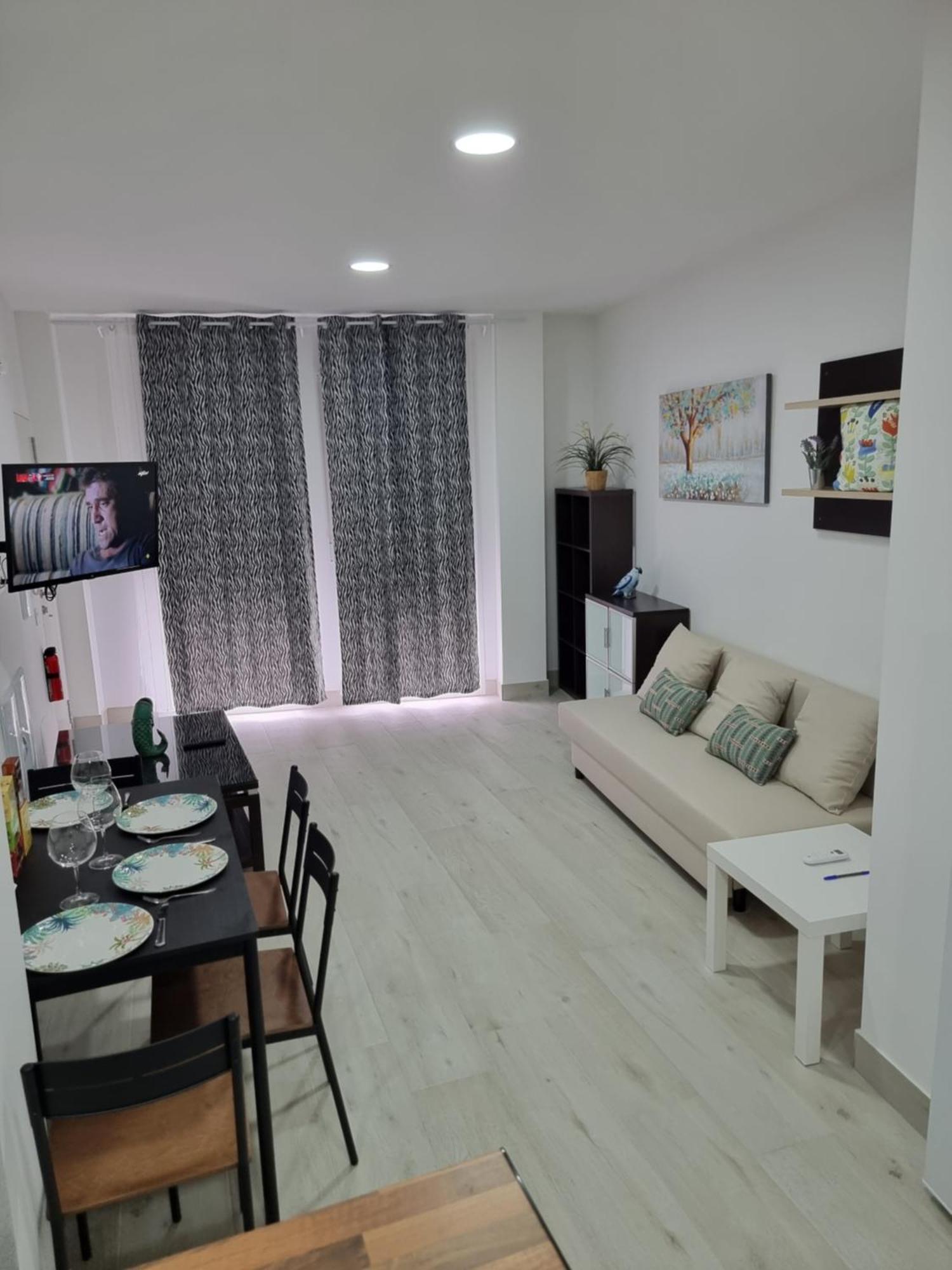 Apartamentos Zanca City Center Free Luggage Storage Málaga Exterior foto